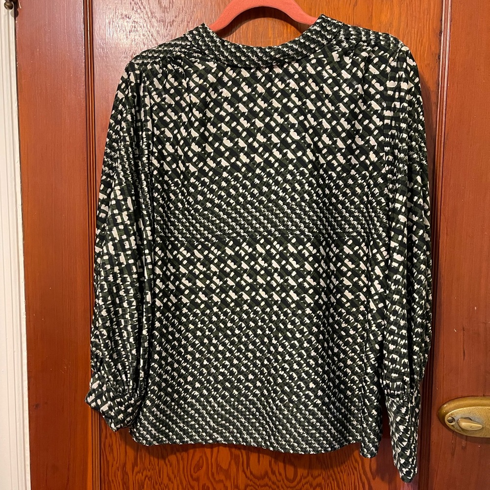 Who What Wear work blouse!
